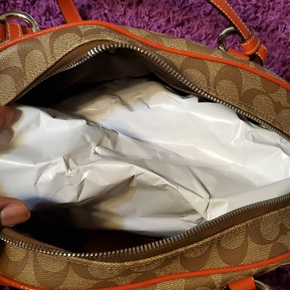 Coach Pey Satchel - Picture 15 of 16